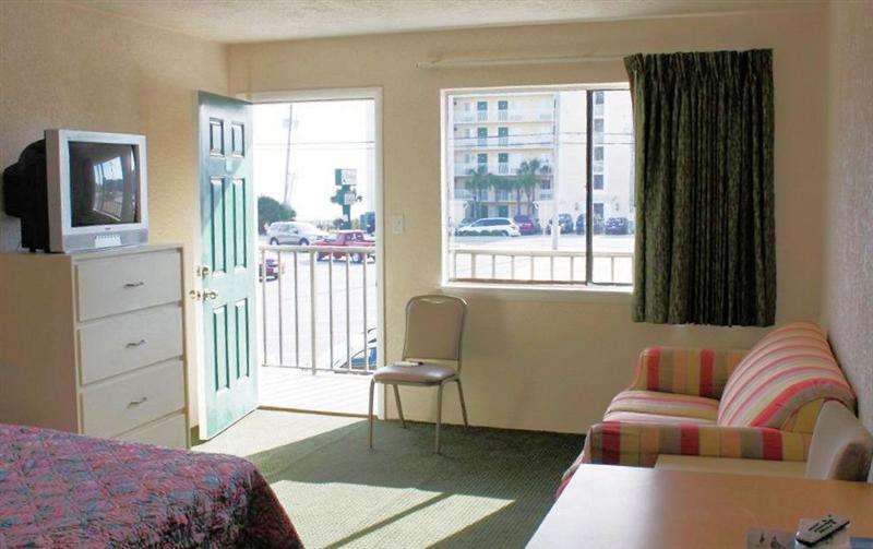 Flamingo Hotel & Tower Panama City Beach Room photo